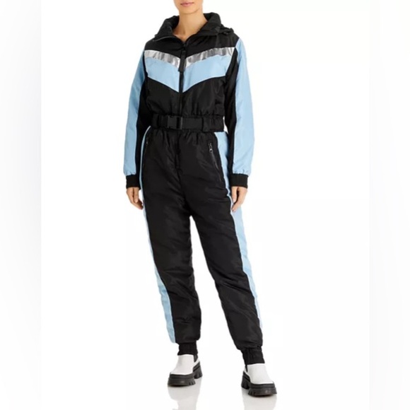 NWT AQUA Color Block Snowsuit - 100% exclusive Bloomingdale’s size Large - Picture 1 of 12